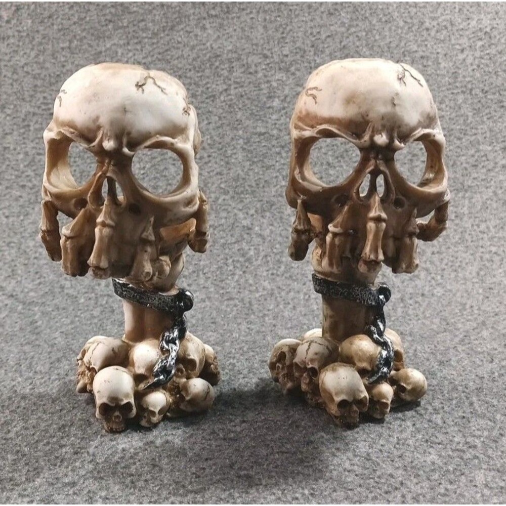 Deliberation Skull Tealight Holder 15.5cm Set of 2